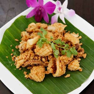 Deep Fried Squid & Garlic Deep Fried Squid & Garlic